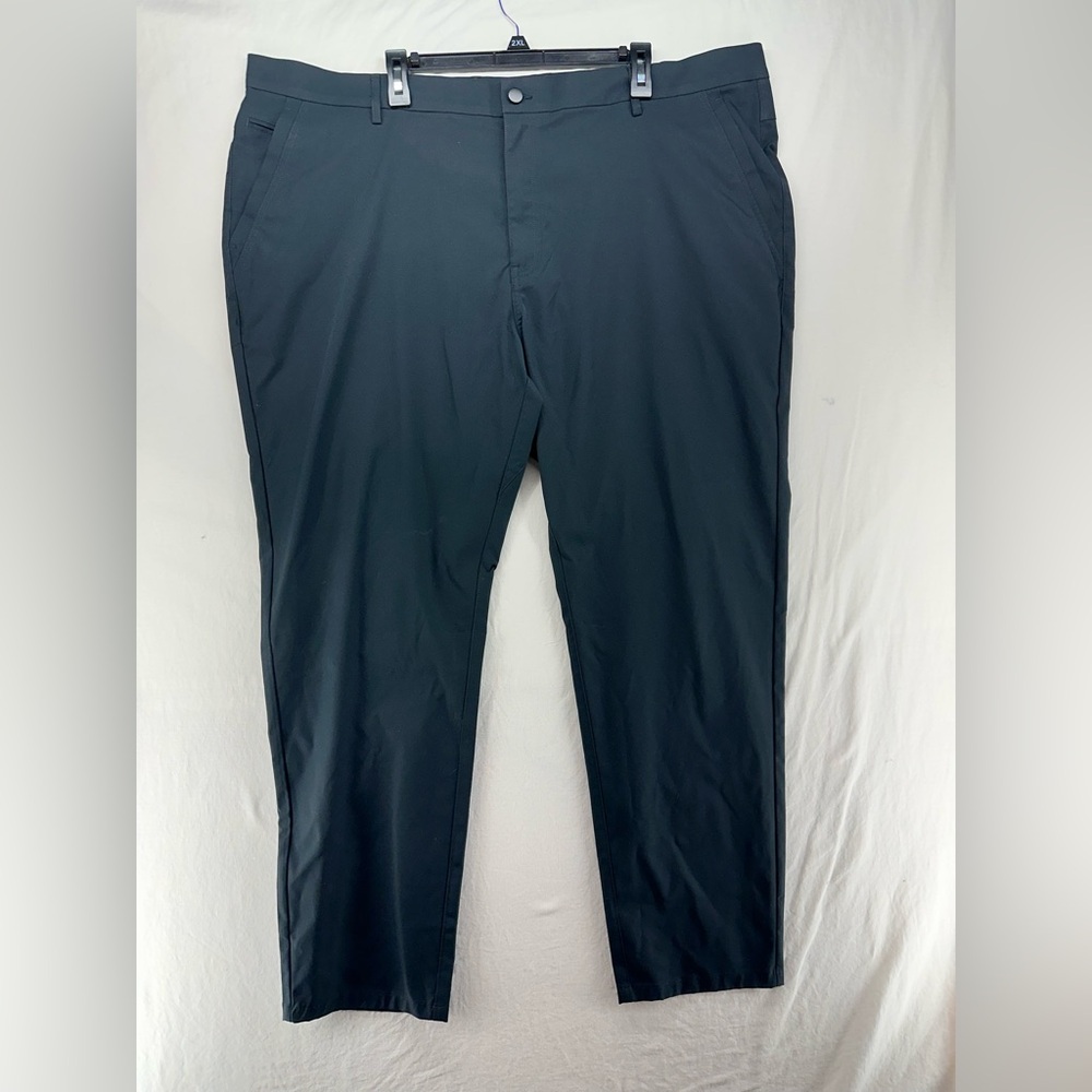 Marcus Pierce Pants Mens Size 44x32 Charcoal Gray Performance Chino‎ Polyester
